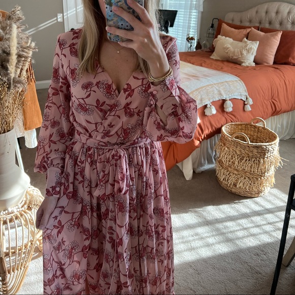 Pink Lily Floral Maxi Dress - Picture 5 of 8